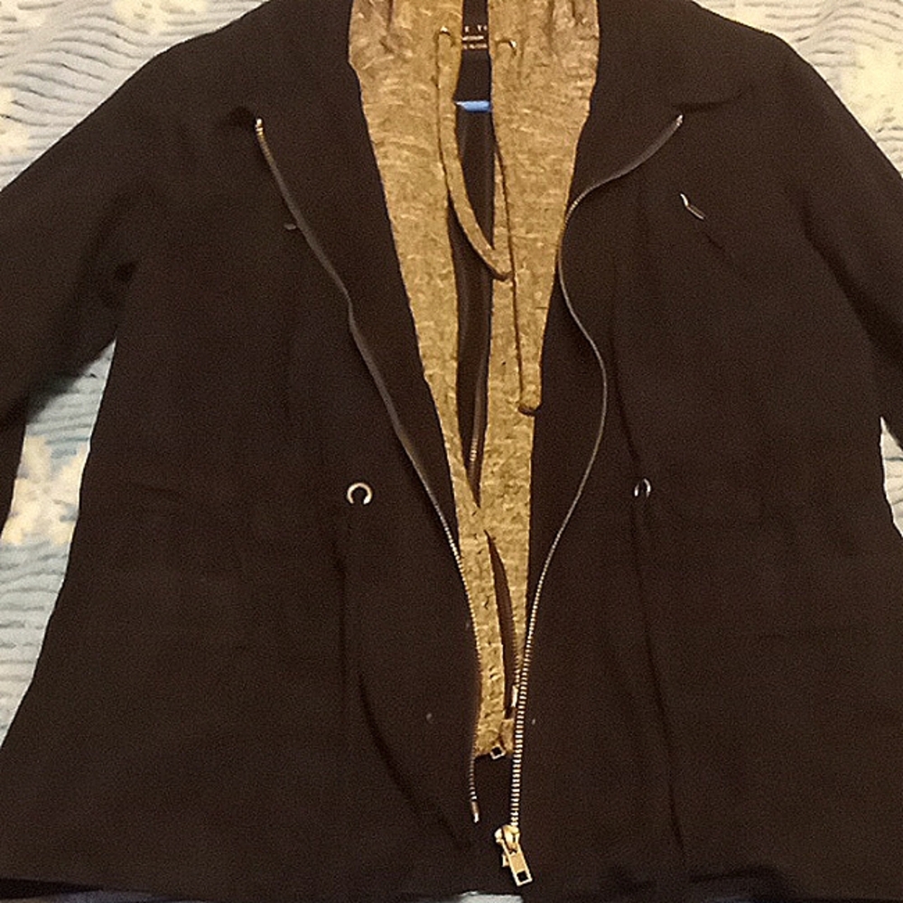 Love tree medium black gray